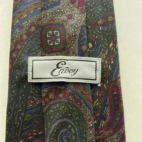 Envoy tie - Picture 3 of 3